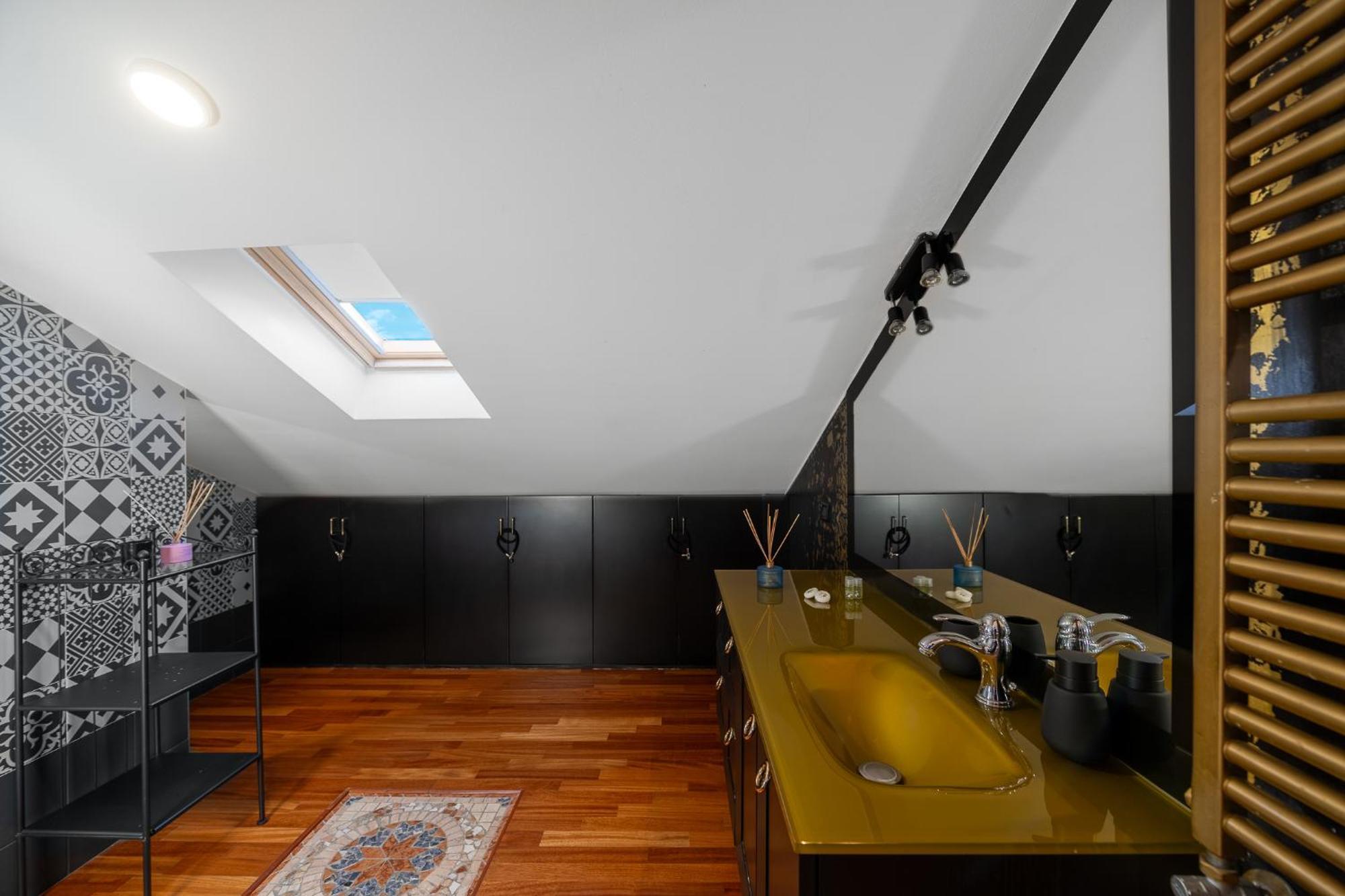 Apartamento Bright Loft - Free Private Parking Milán Exterior foto